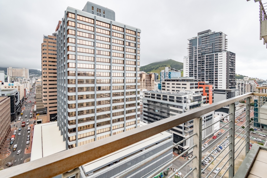 1 Bedroom Property for Sale in Cape Town City Centre Western Cape